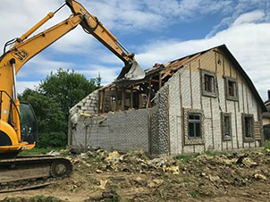 Снос строений Снос строений